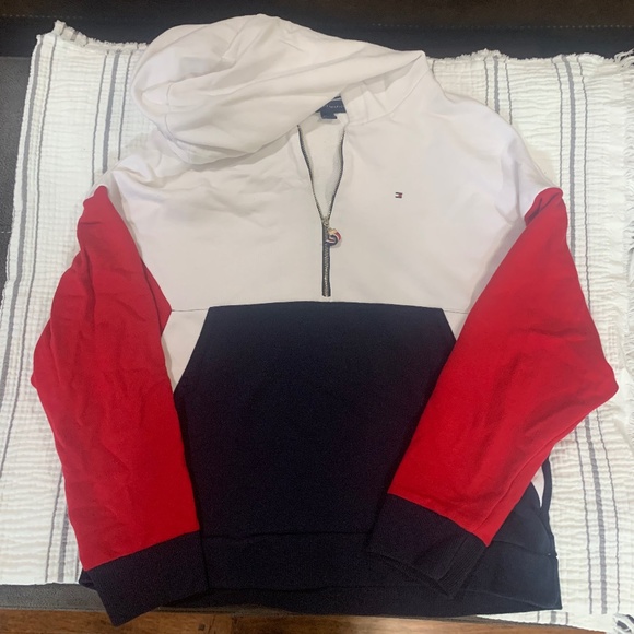 Vintage Tommy Hilfiger pullover- quarter zip- size medium - Picture 1 of 5